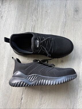 👷‍♀️ Safety Shoes. Slip-On Sneakers. New. Unisex. Women’s 8.5/Mens 6.5